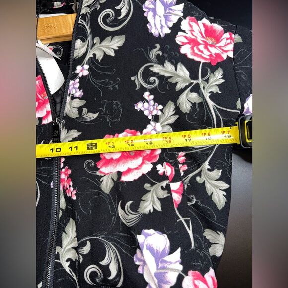 Cotton On Candice Blouson Sleeve Bomber Jacket in Army Rose Black Size 4 NWT - Picture 7 of 9